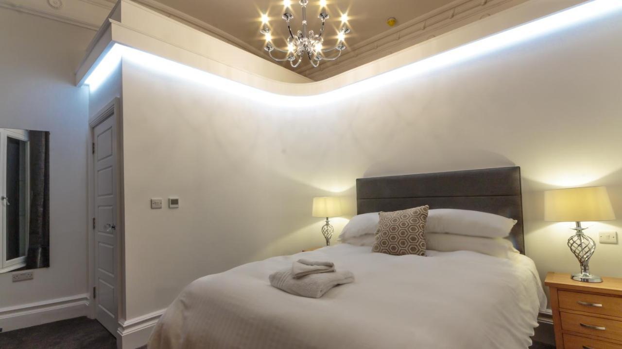 The Windsor Suite Plymouth Extérieur photo